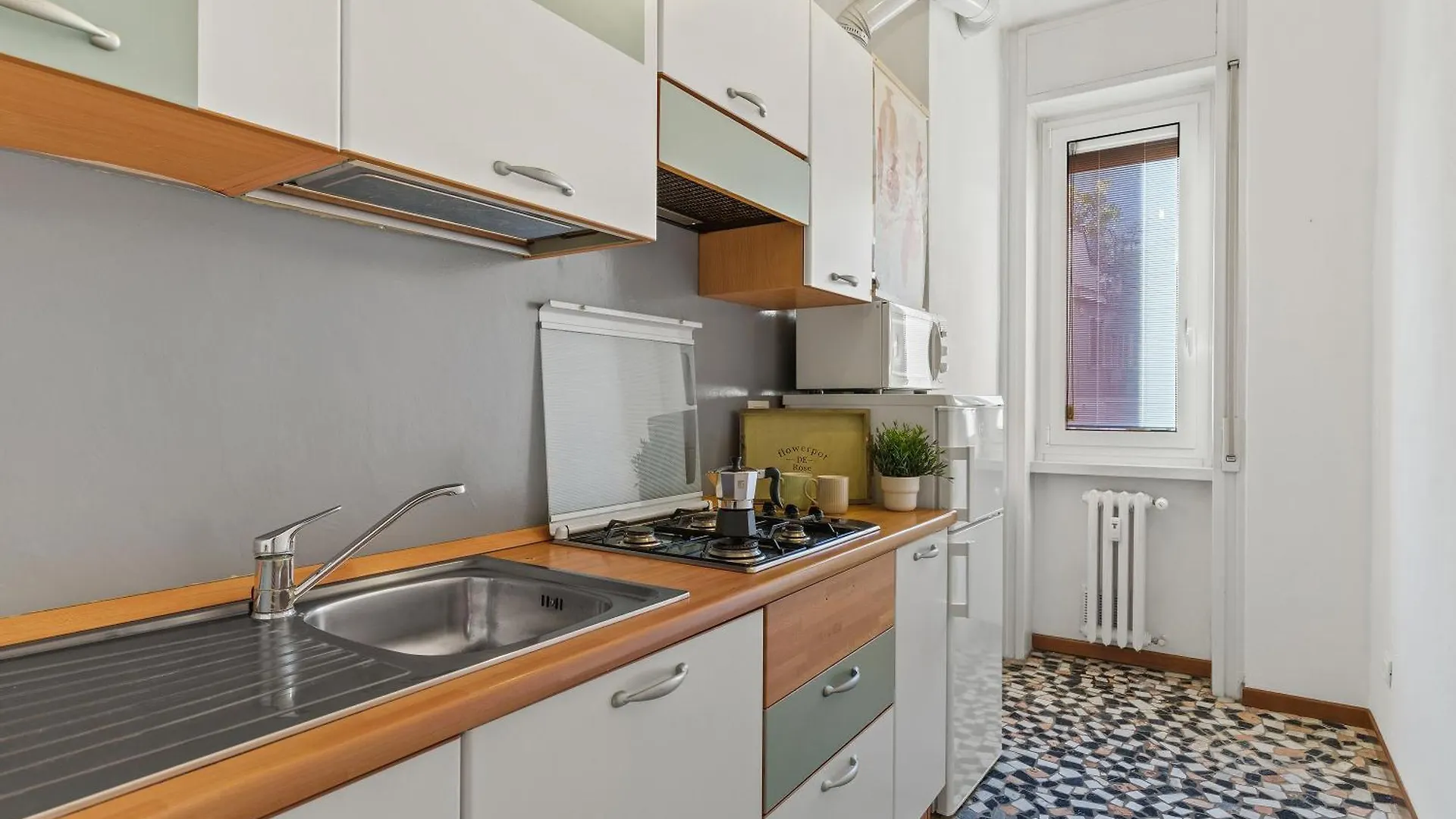 Apartment Urban Chic Retreat Milan Central Station - Loreto Italy
