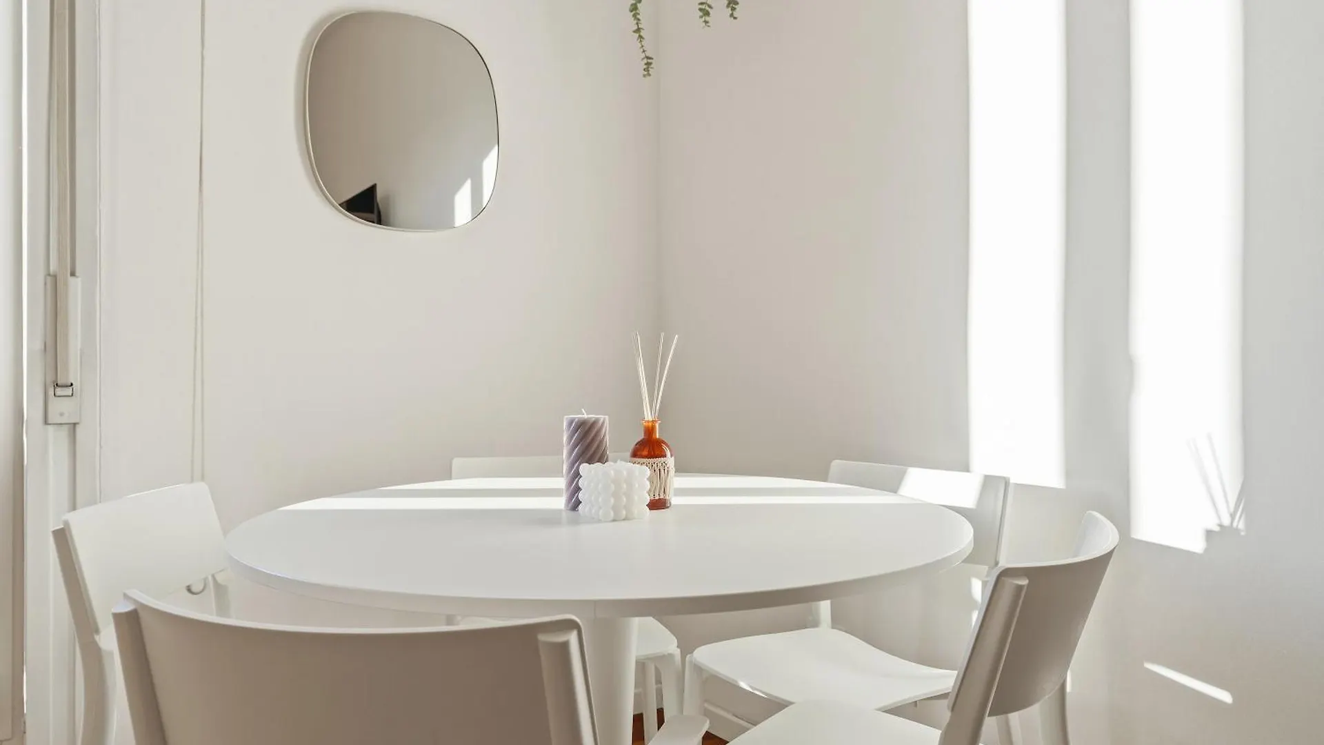 Urban Chic Retreat Milan Central Station - Loreto Italy